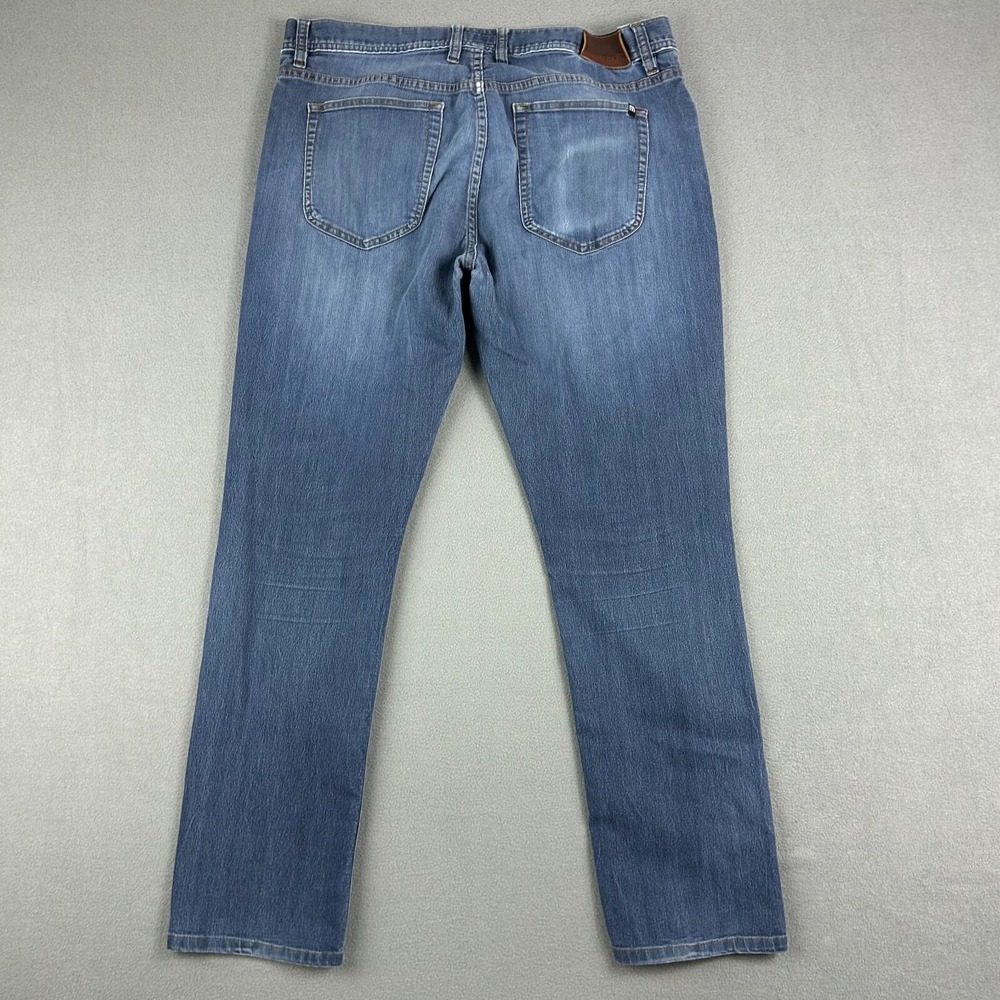 Travis Mathew Jeans Mens 36x30 Blue Legacy Featherweight Dark Soft Stretch Denim - Picture 5 of 9
